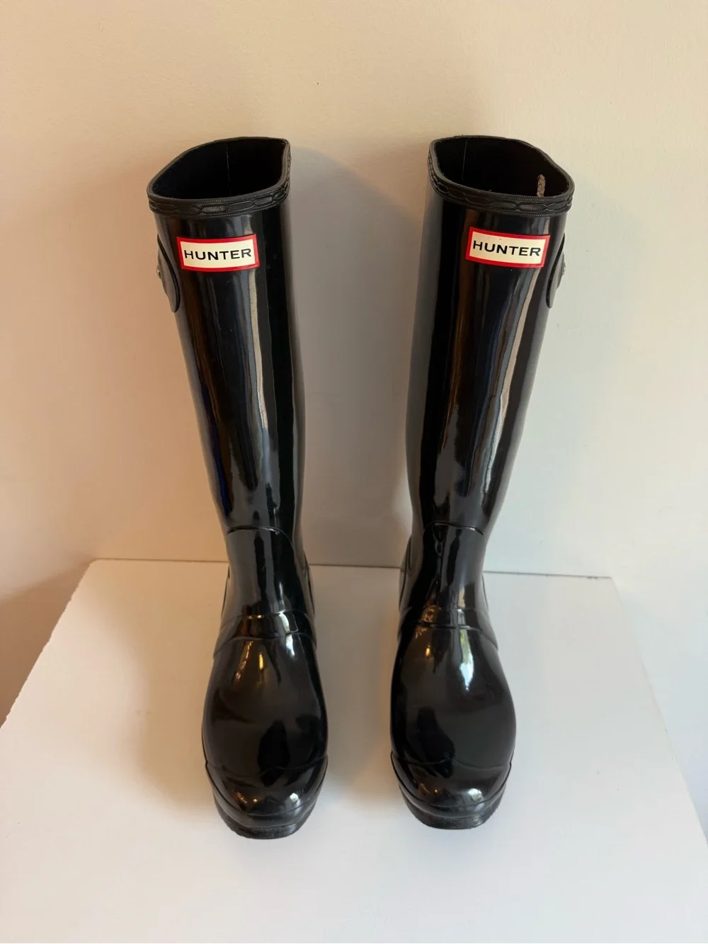 Women’s Hunter Original Tall Gloss Black Rain Boots Women’s Size 10